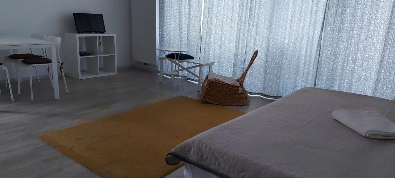 Exquisite Apartament Braşov Esterno foto
